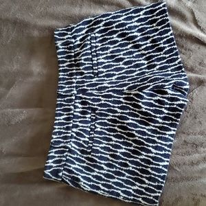 Loft Ann Taylor The Riviera Short Navy Embroidered Textured Like New